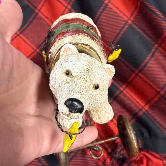Other - Polar Bear Figurine with Wheels
